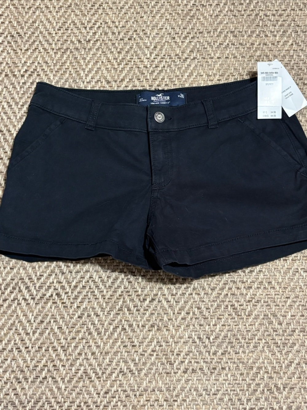 Hollister Women’s Low Rise 3” Chino Shorts Sz 3/26 Black NWT